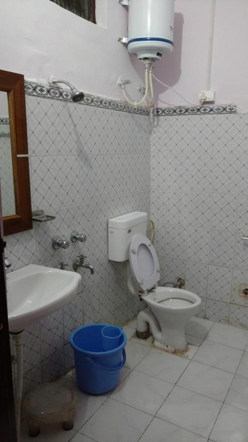 Hotel Brahma Kamal Джошимат Экстерьер фото